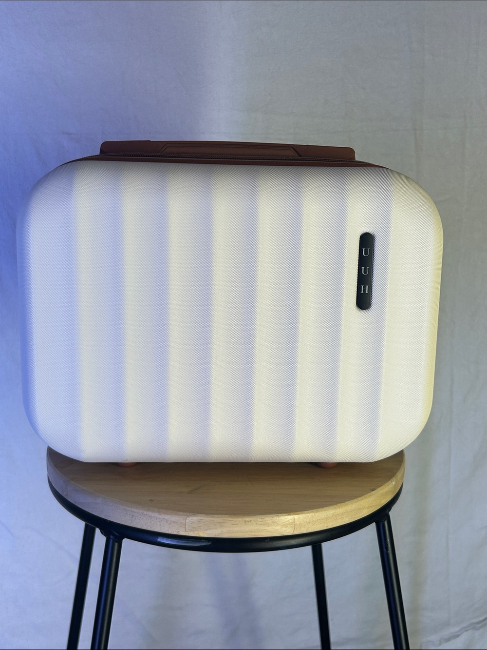 UUH 14-inch Cosmetic Travel Case